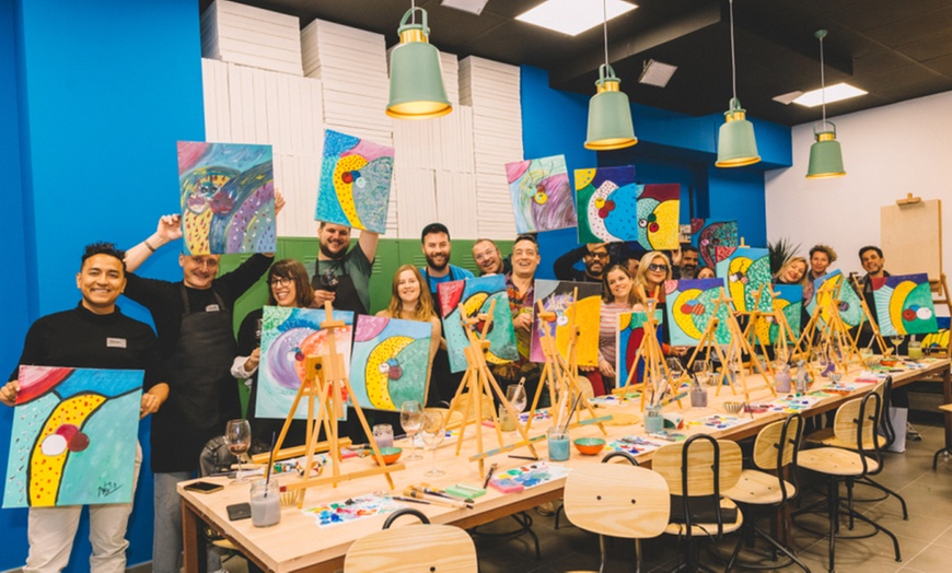 Image 4: Taller de pintura de 2 h con picoteo y vino ilimitado para 1 o 2 pax.