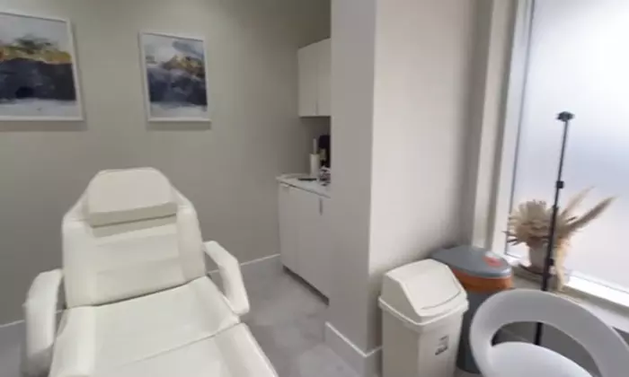 Boost Your Health with a Chiropractic Consultation + Treatments!