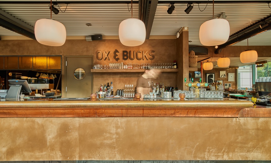 Image 6: Burgers bij Ox and Bucks (2 p.)