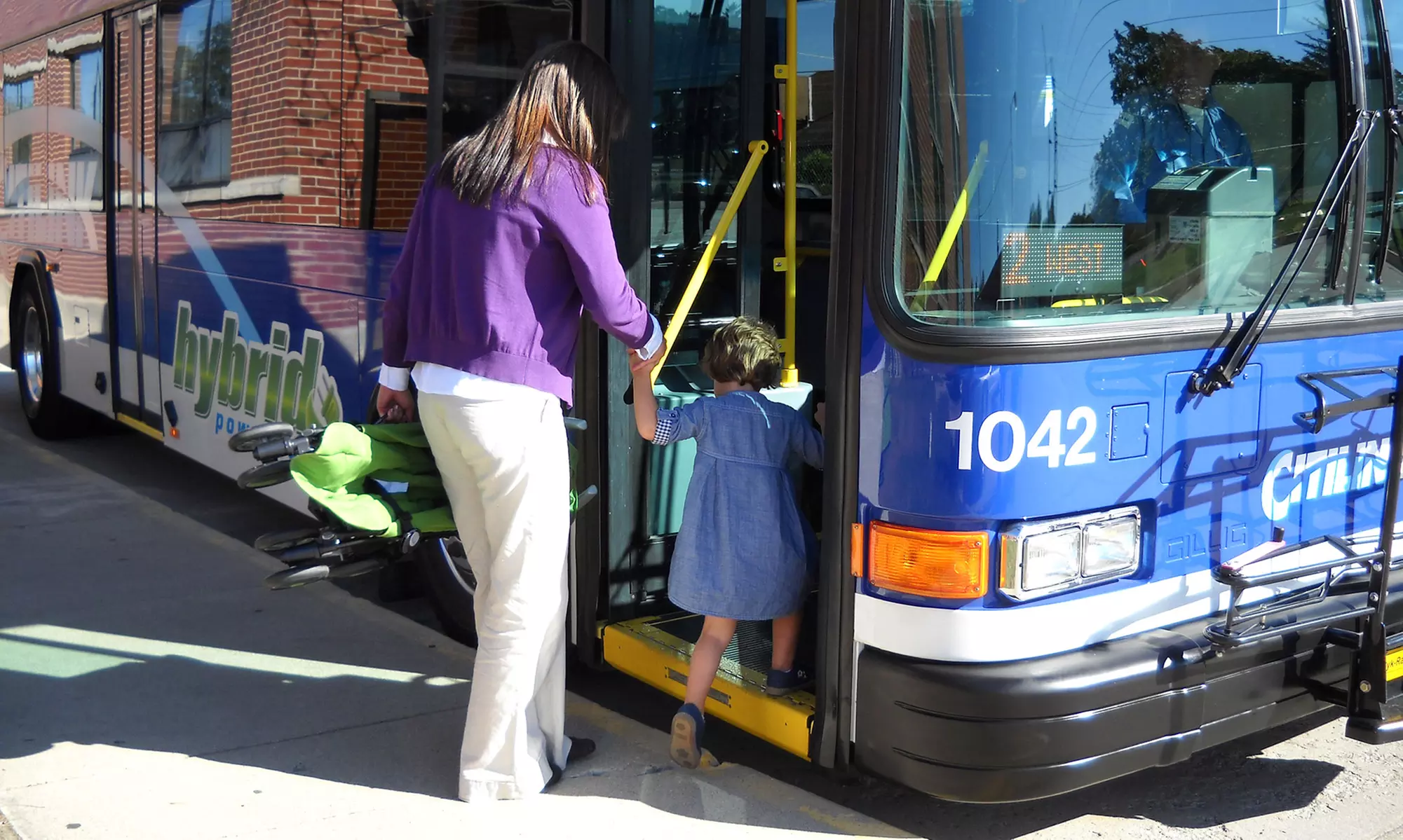 Five 1-Day Unlimited Bus Passes or One 31-Day Unlimited Bus Pass at Fort Wayne Citilink (Up to 40% Off) - Primary Image