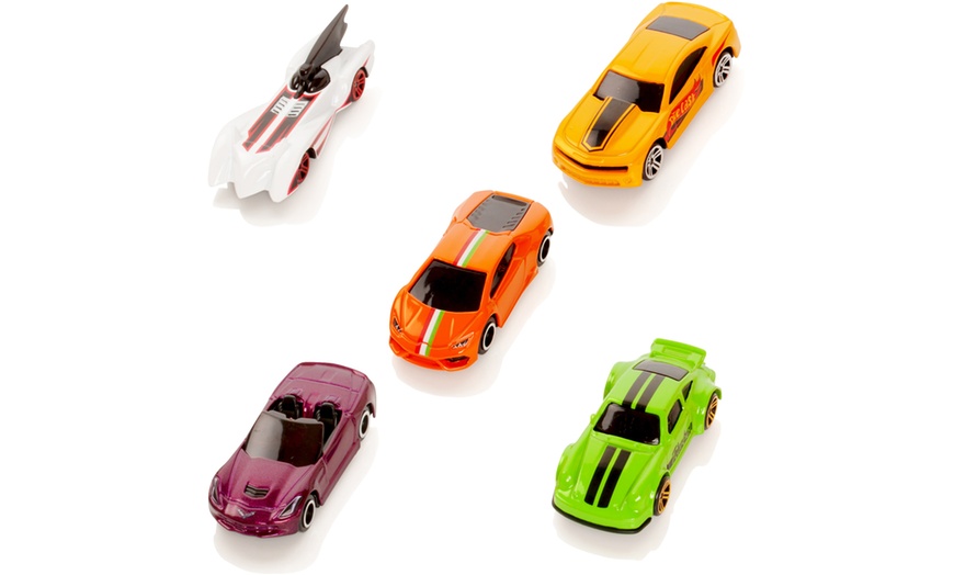 Image 8: 20-Piece Die-Cast Car Mega Set