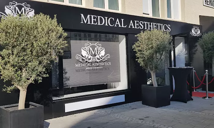 Aqua-Facial-Gesichtsbehandlung