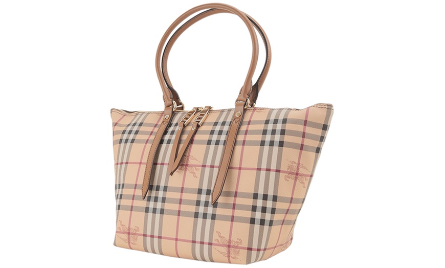 Image 8: Burberry Women's Handbags