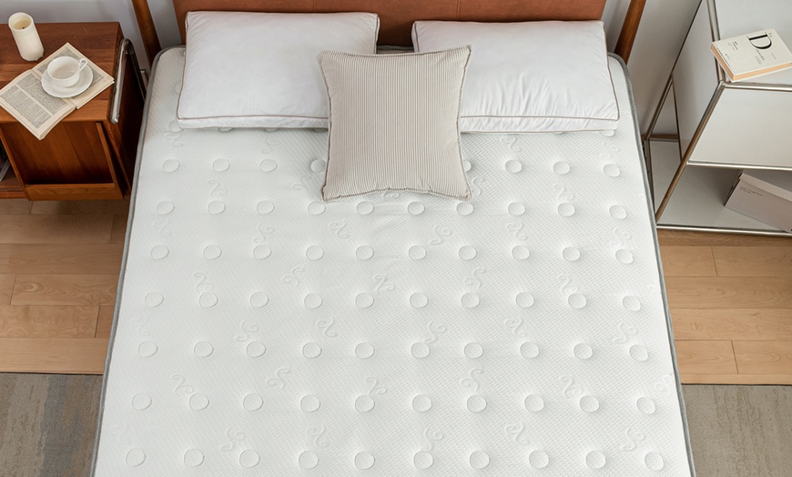 Image 7: Spring and Memory Foam Hybrid Mattress