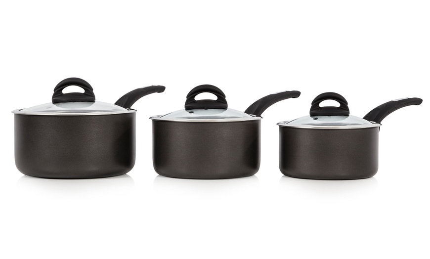 Image 3: Tower Three-Piece Saucepan Set