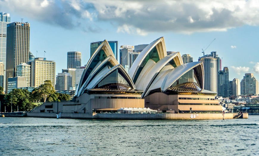 Image 5: Sydney: Opera House Guided Tour with Entrance Ticket