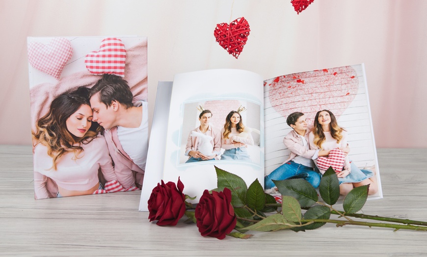 Image 4: 100-Page Personalised Photobook