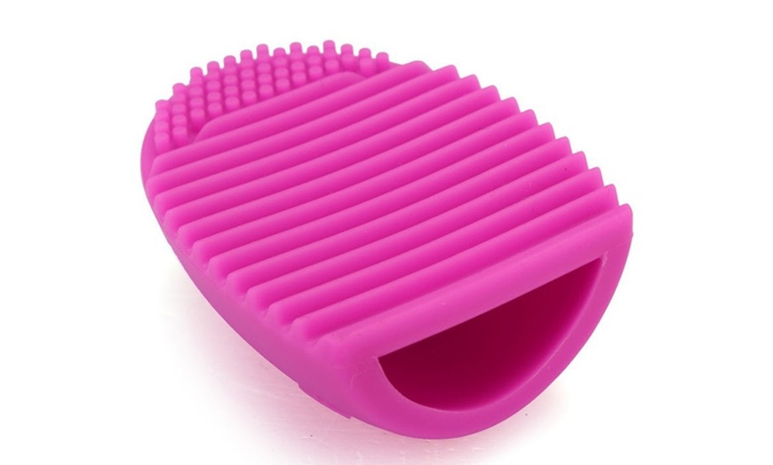 BrushEgg Cosmetic Make-up Brush Cleaners | Groupon