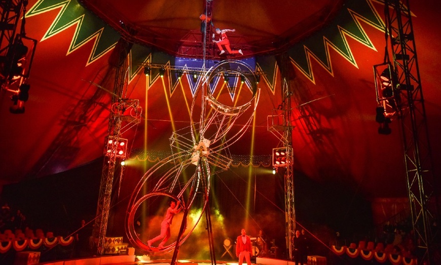 Image 3: Continental Circus Berlin