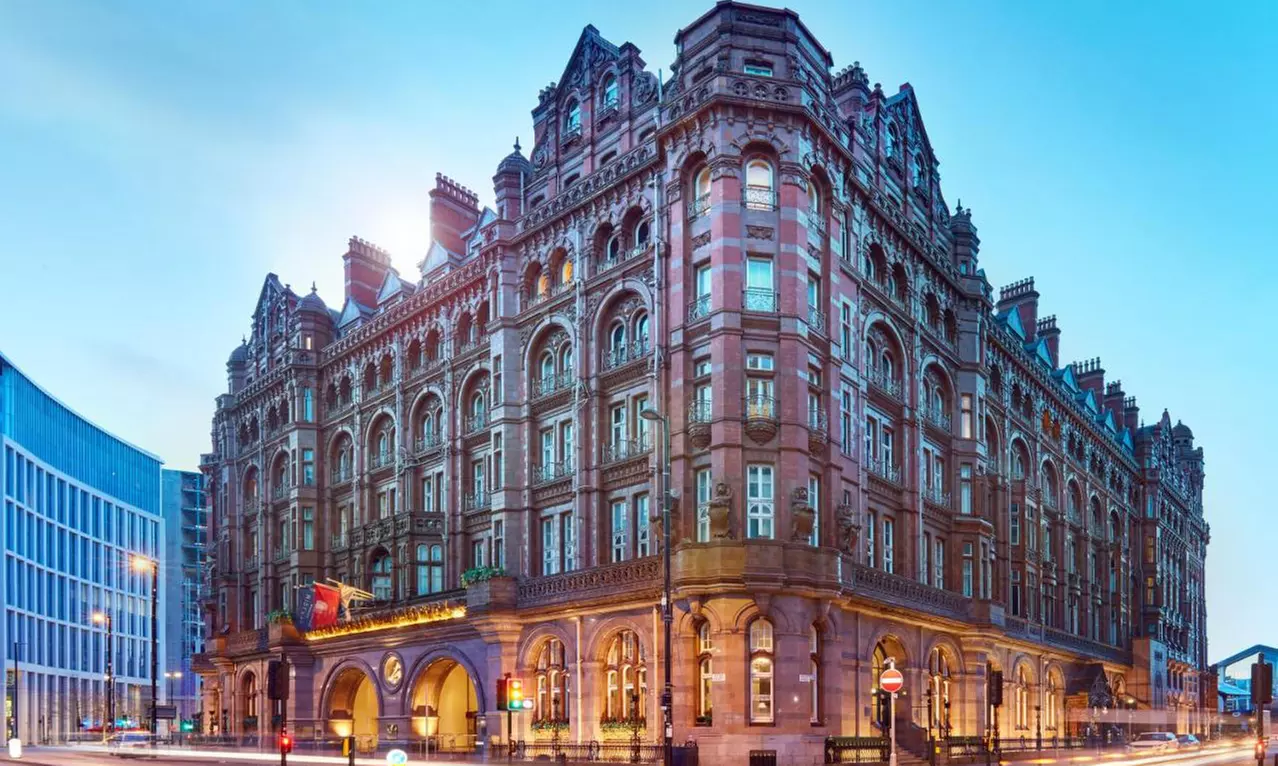 Manchester: 4* King Room for Two with Optional Full English Breakfast