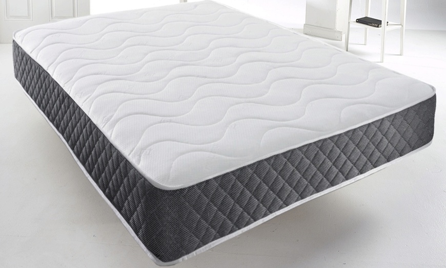 Image 1: Hypo-Allergenic Memory Spring Mattress