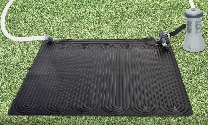 Image 1: Tapis de chauffage solaire pour piscine jusqu'à 30 m³ d'Intex