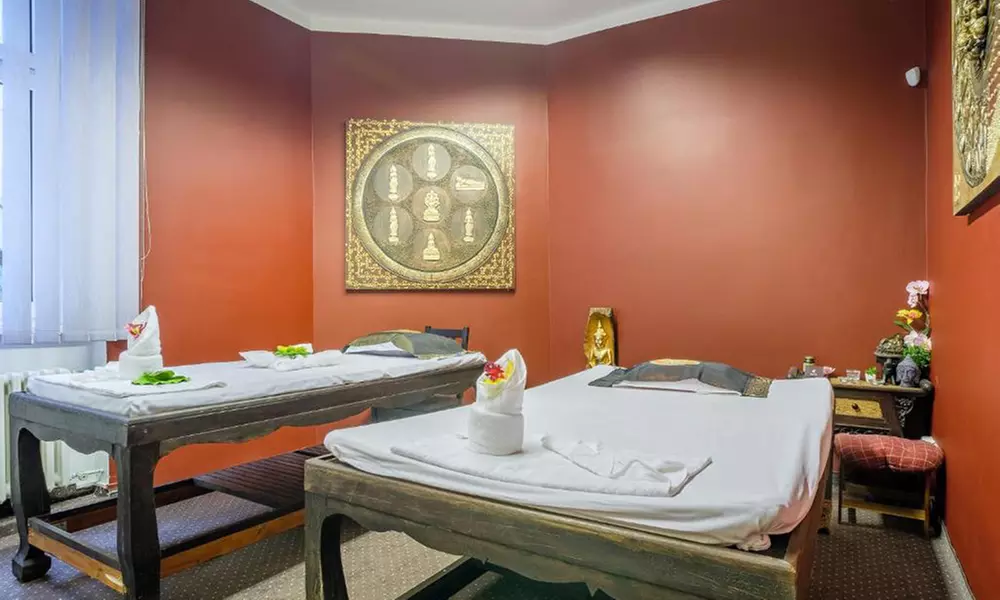 Karlsbad: Doppelzimmer mit Halbpension und Wellness