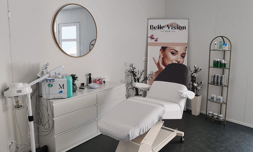 Image 4: Verzorg je huid intensief: gezichtsbehandeling of microneedling