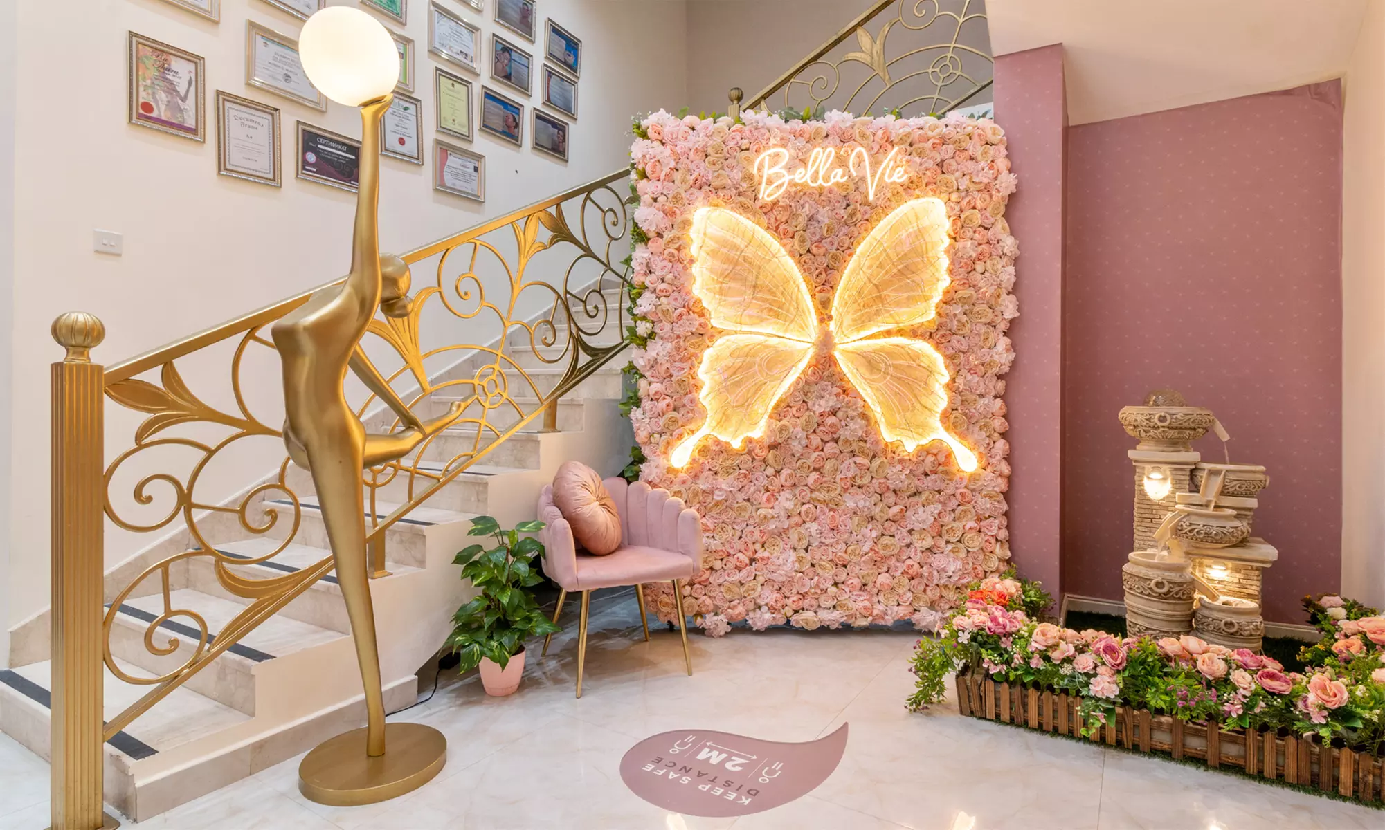 Wash, Trim and Blow-Dry with Optional Hot Oil Treatment or Root Colour