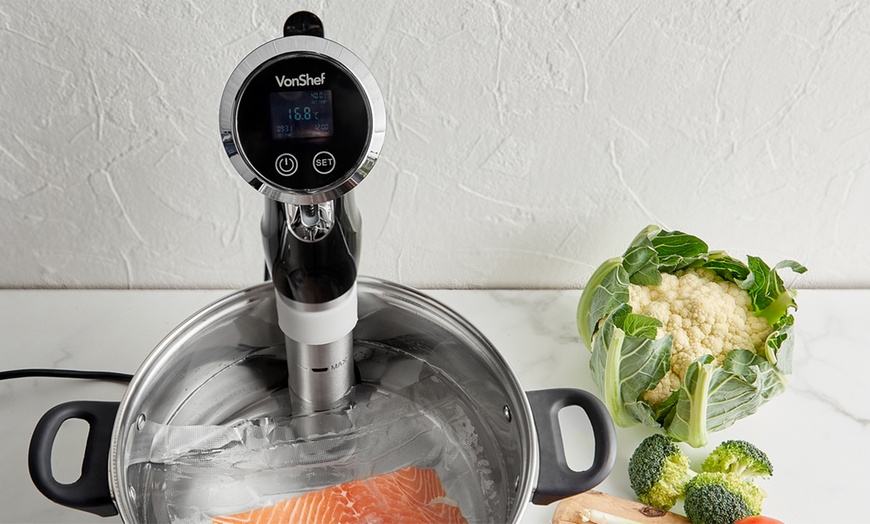 Image 1: VonShef Handheld Sous Vide Cooker