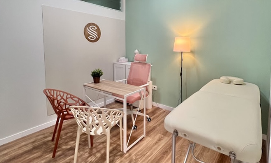 Image 2: Ritual de masaje Egipcio con duración a elegir e infusión o té para 1