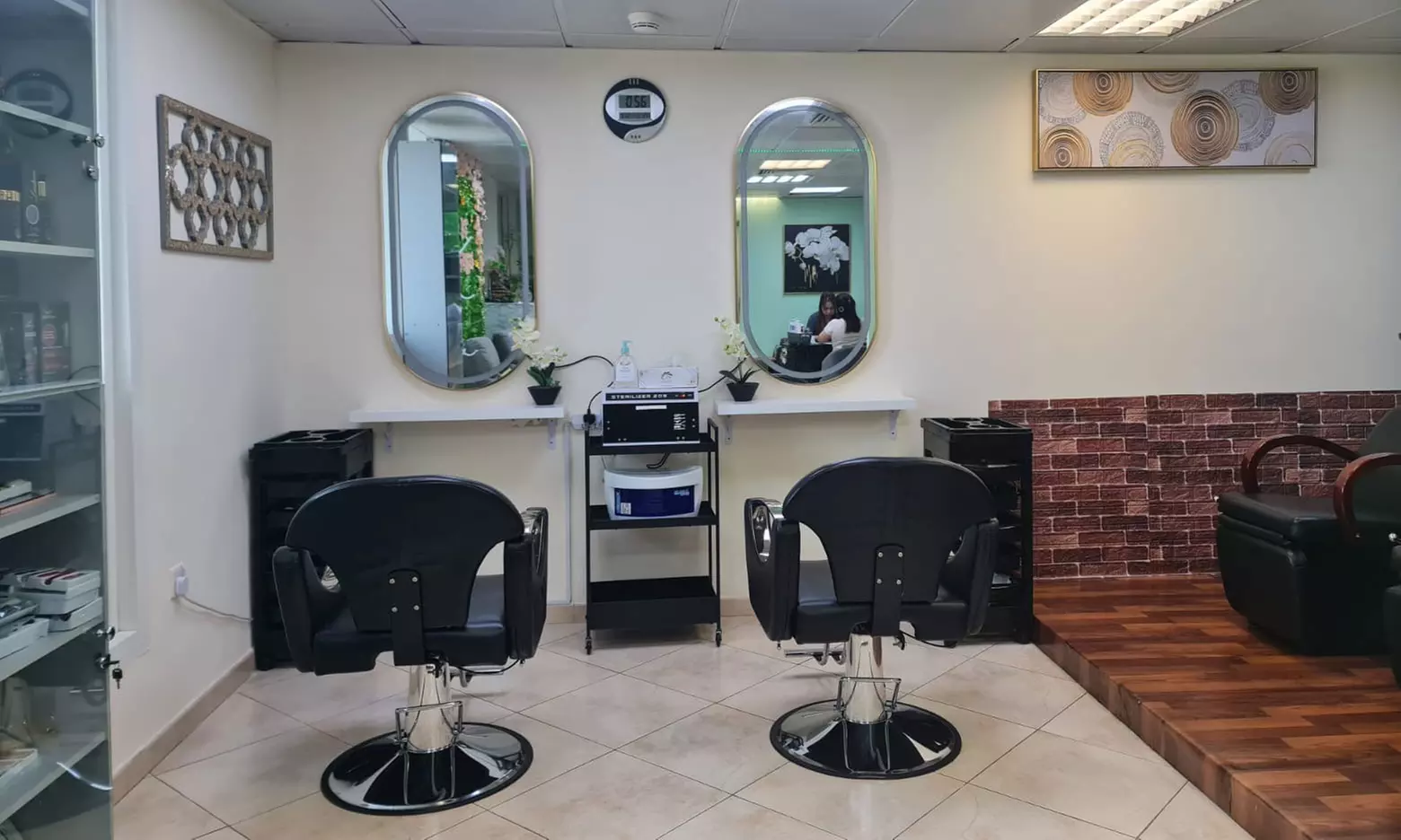 Choice of Individual 3D, 2D, Natural, or Volume Eyelash Extensions