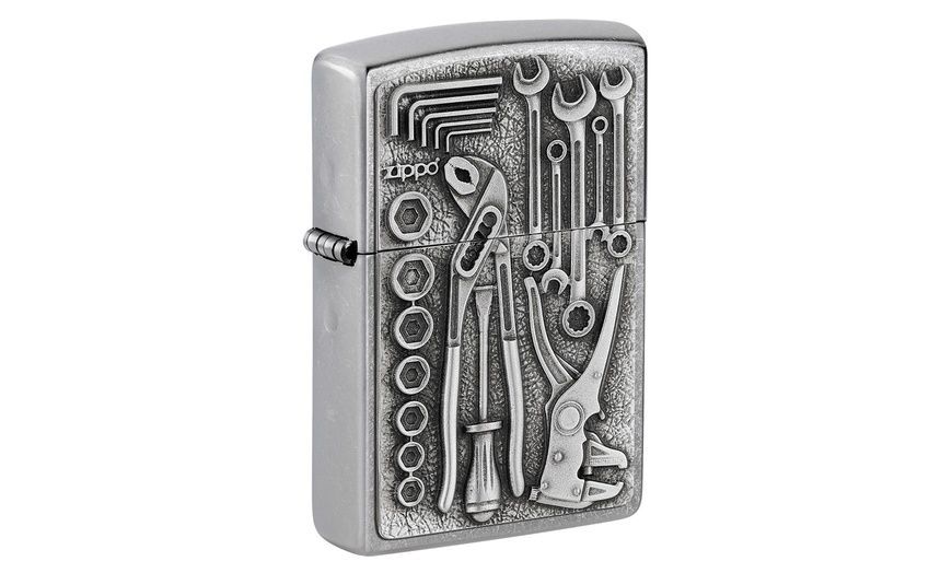 Image 9: Zippo Design Lighter in Gift Box