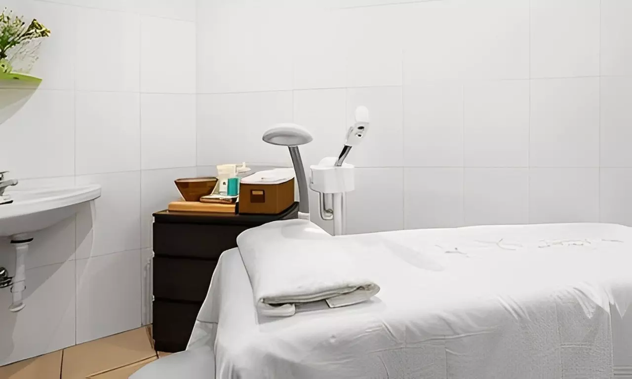 Adiós frizz: alisado de queratina, principios activos o taninoplastia