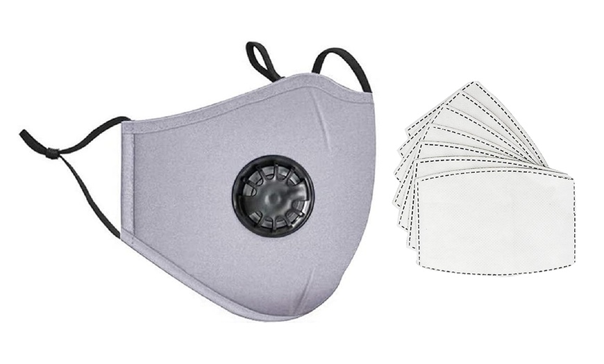 Image 10: Breathable Mask with Filters