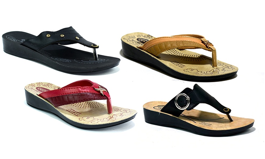 Image 1: Women's Summer Toe Post Sandals