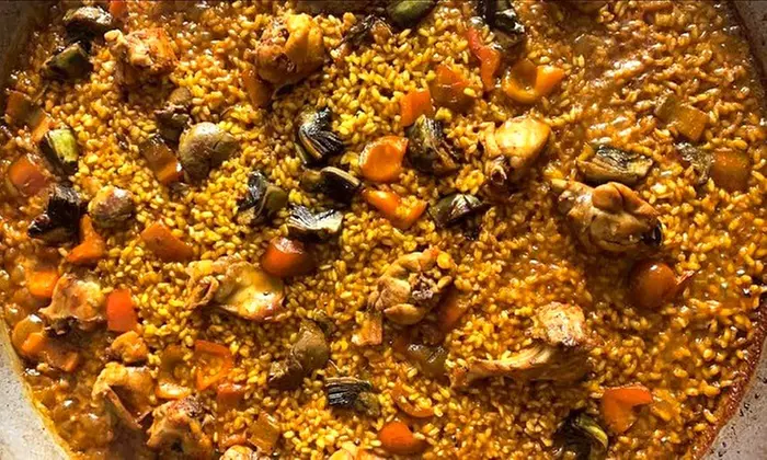 Menú de arroz para llevar para 2 o 4 personas con botella de vino