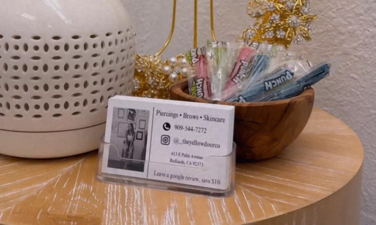 Experience Comfort with 1, 3, or 5 Brazilian or Bikini Wax Sessions