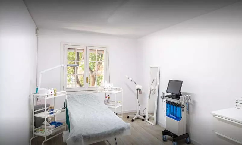 Bioestimulación facial en rostro completo