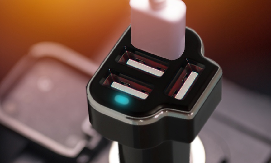 Image 9: Four-Port USB Car Charger