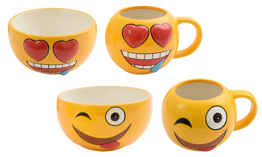 Image 7: Emoji Tableware