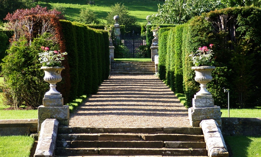 Image 5: Groombridge Place Gardens