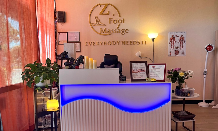 Image 1: 60-Minute Individual or Couples Massage of Your Choice 