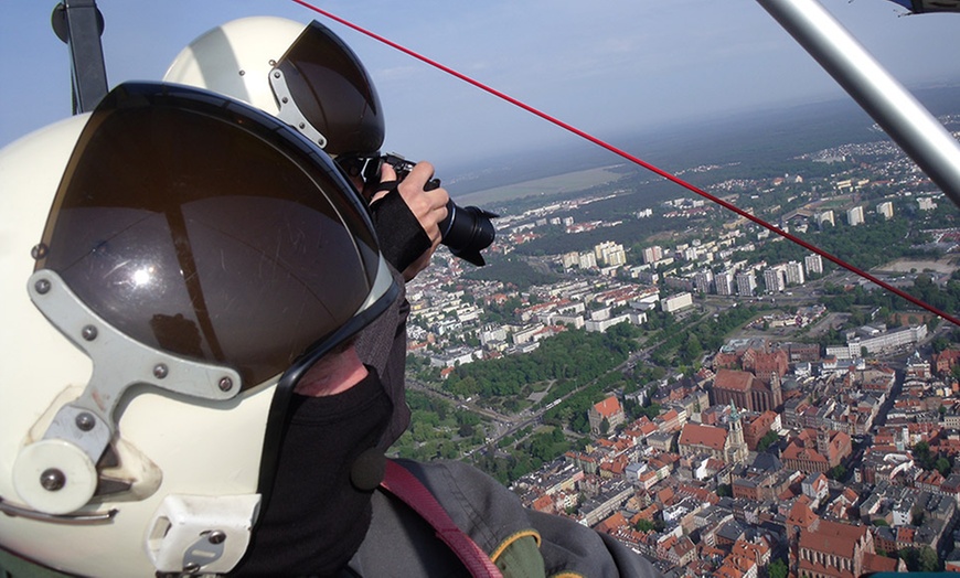 Image 41: Lot widokowy samolotem ultralekkim z sesją foto lub szkolenie pilota