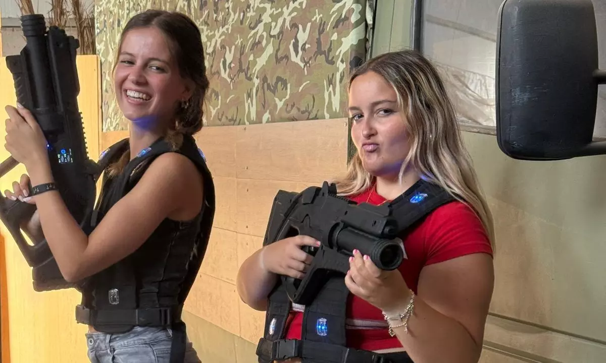 Hasta 120 minutos de juego en Láser Combat para 1 persona