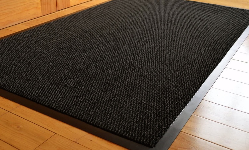 Image 9: Indoor and Outdoor Mat