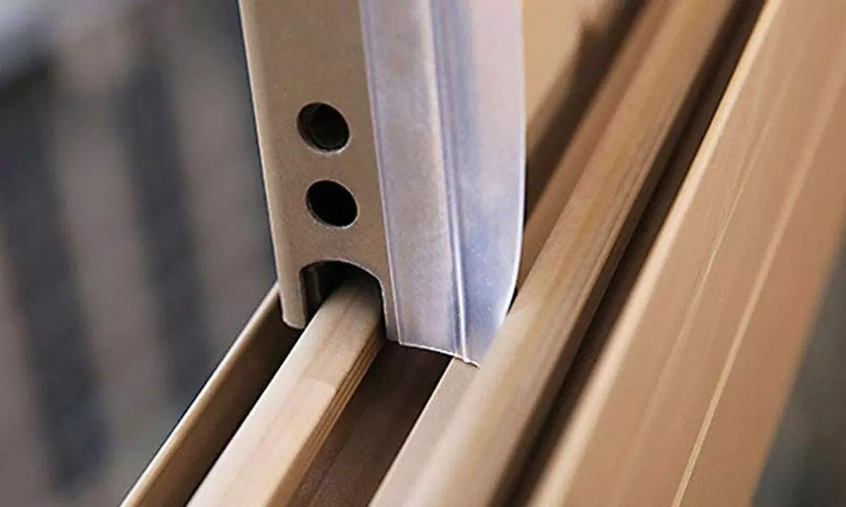 1x oder 2x Dichtungsband für Türen und Fenster