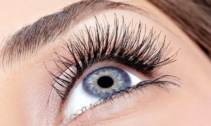 Rehaussement de cils au choix pour 1 p avec Lux Ann (jusqu'à 60% de réduction) - Primary Image