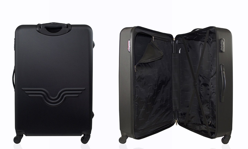 Image 35: Set of 3 Suitcases