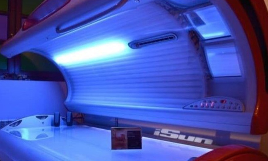 Image 2: Entspannen und Bräunen: 1er / 5er / 10er Karte für das Solarium