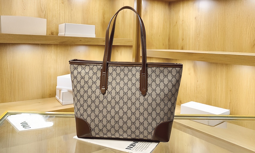 Image 3: Sac fourre-tout à grande capacité