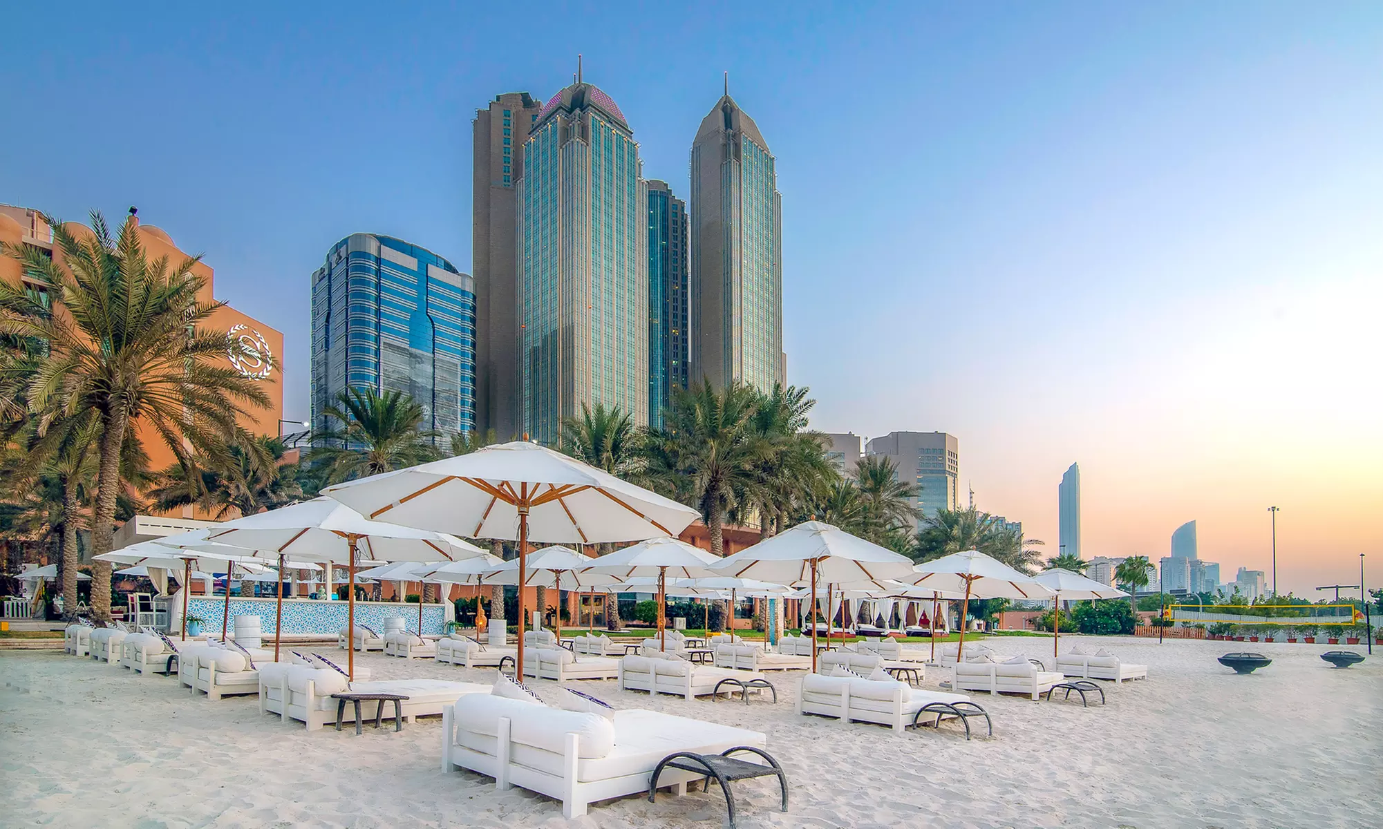 Premium Set Menu with Pool and Beach Access for 1 Child, 1, 2, or 4 Adults from Le Bistrot at 5* Sheraton Abu Dhabi - Primary Image