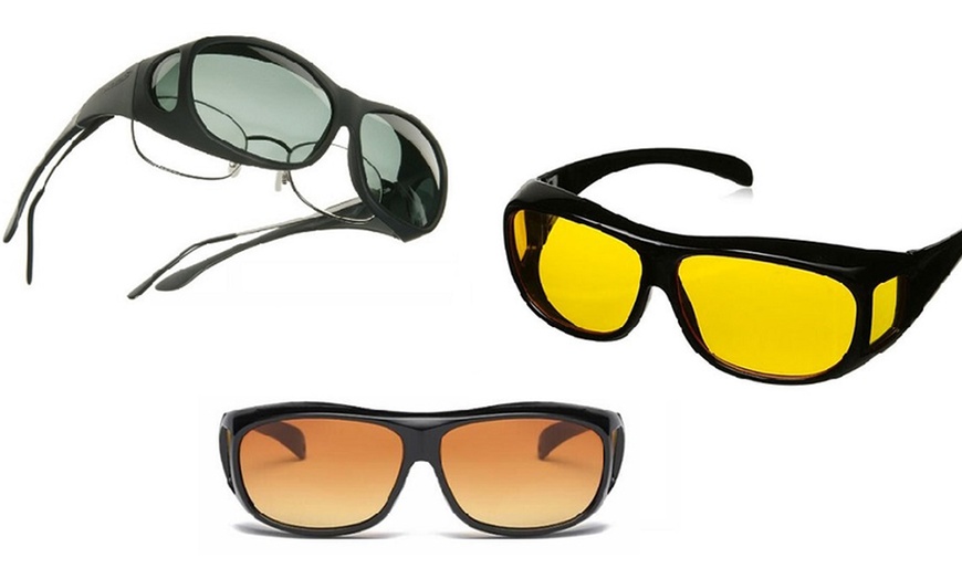 Image 5: Unisex Sunglasses