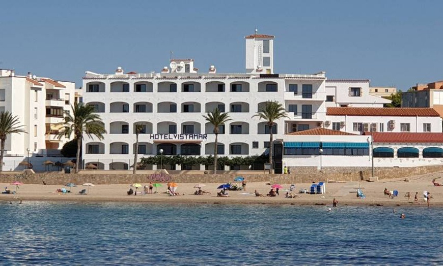 Image 13: Tarragona: Doppelzimmer mit seitlichem Meerblick inkl. Frühstück