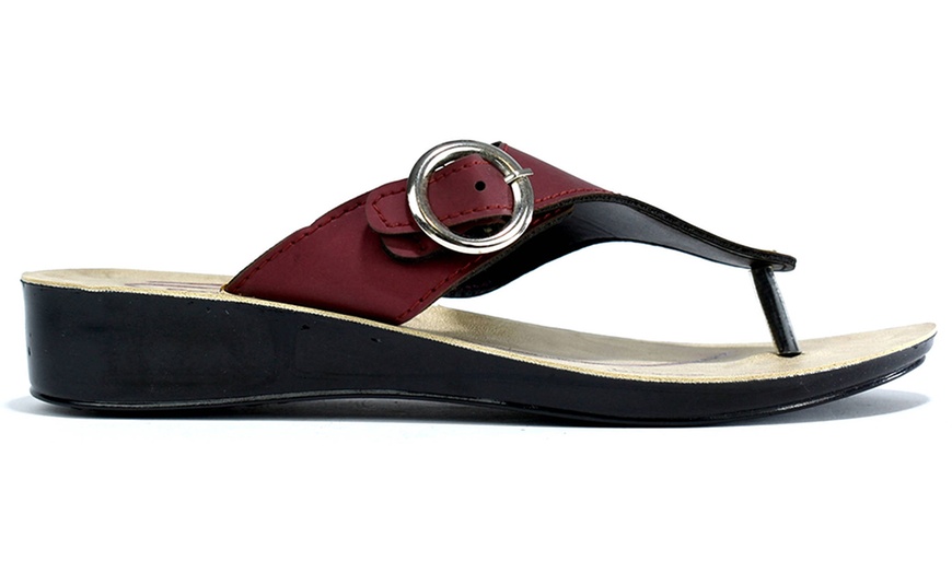 Image 27: Women's Summer Toe Post Sandals