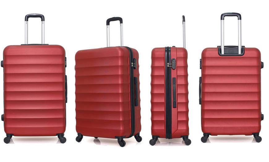 Image 38: Jakarta Set of Three Suitcases