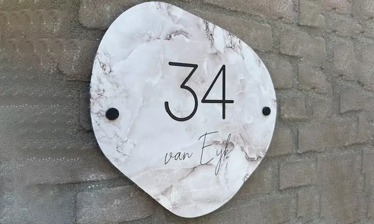 Maak je huis uniek met gepersonaliseerde deurbordjes
