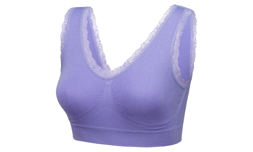 Image 8: Women's Seamless Bras
