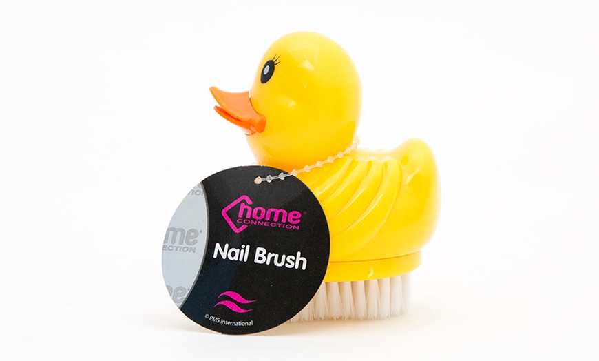 Image 2: Duck Nail Brush