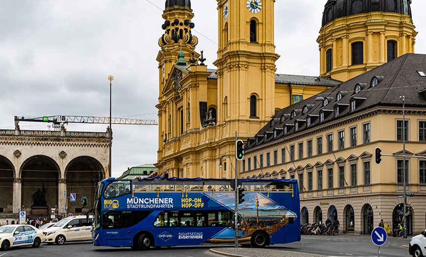 Image 1: Entdecke Münchens Highlights im Doppeldecker-Bus